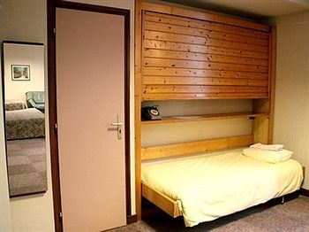 Logis Hotel De La Paix - Tournus Exteriör bild